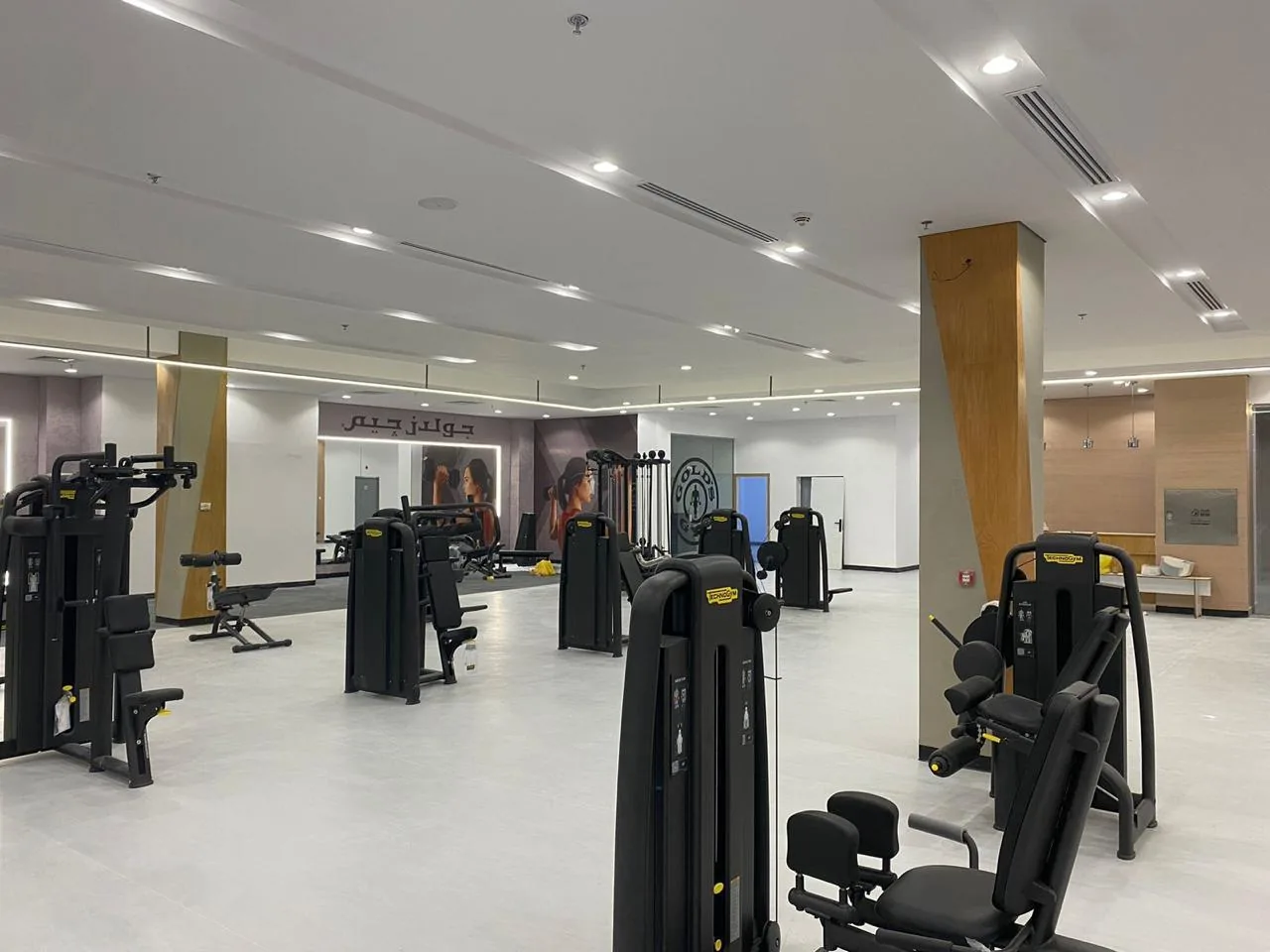 Gold’s Gym Obhur project image 3